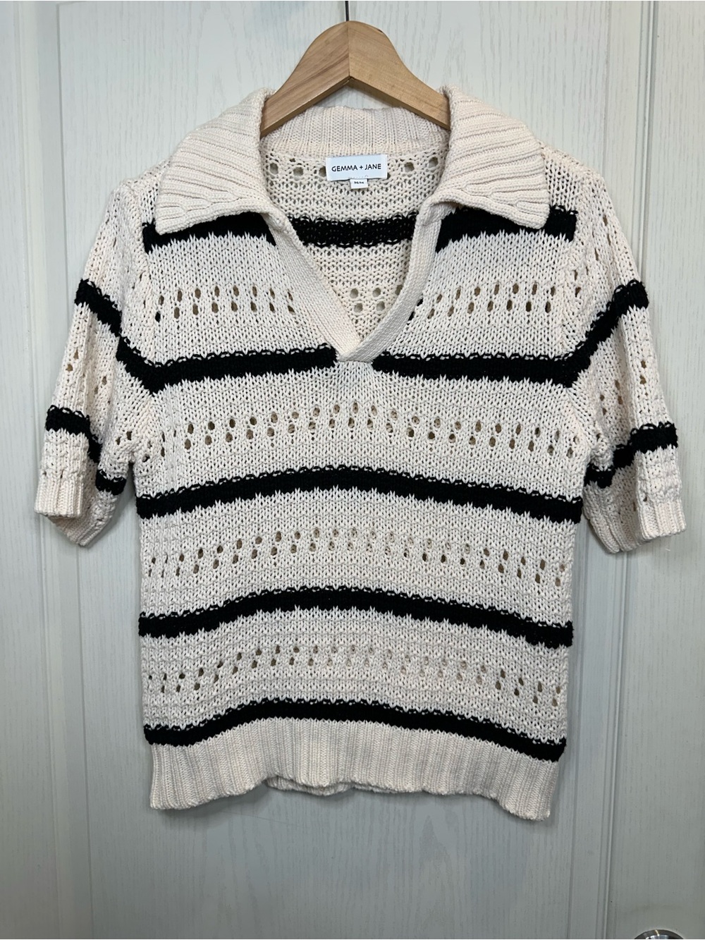Preppy Gemma + Jane Short-Sleeve Open-Knit Polo Cream & Black Stripes M